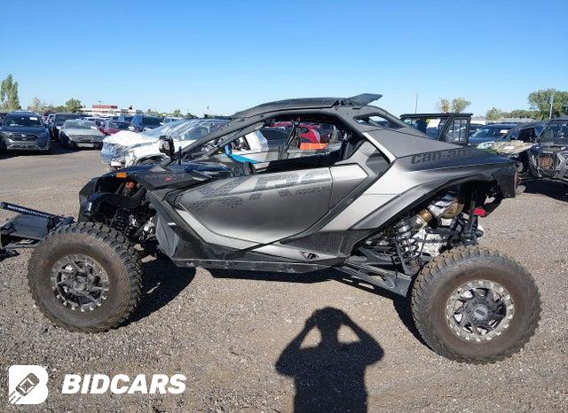 3JB8XAT41SE000170 2025 Can-Am Maverick R photo no. 14