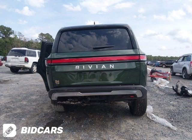 7PDSGABA6PN027516 2023 Rivian R1S photo no. 16