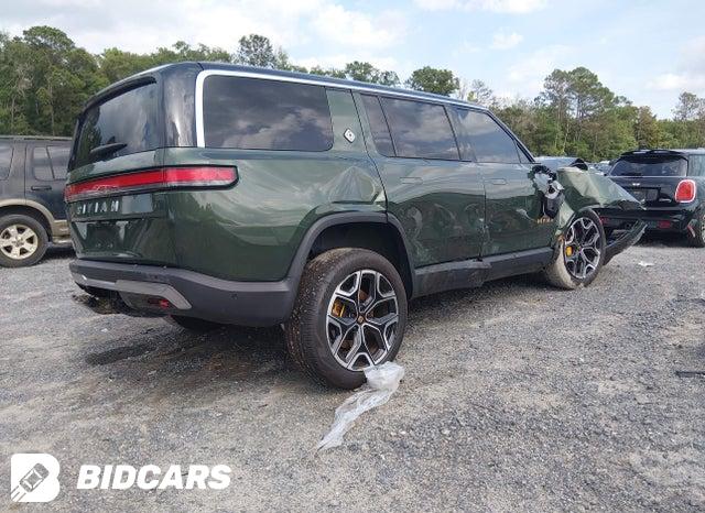 7PDSGABA6PN027516 2023 Rivian R1S photo no. 4
