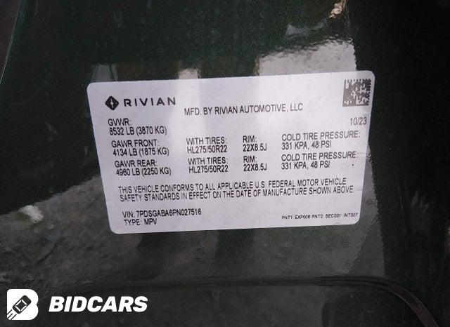 7PDSGABA6PN027516 2023 Rivian R1S photo no. 9