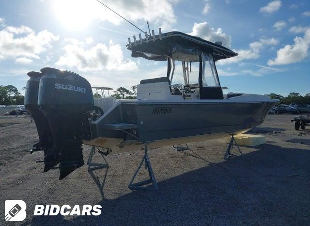 IBW30246J495 1995 Intrepid BOAT photo no. 4