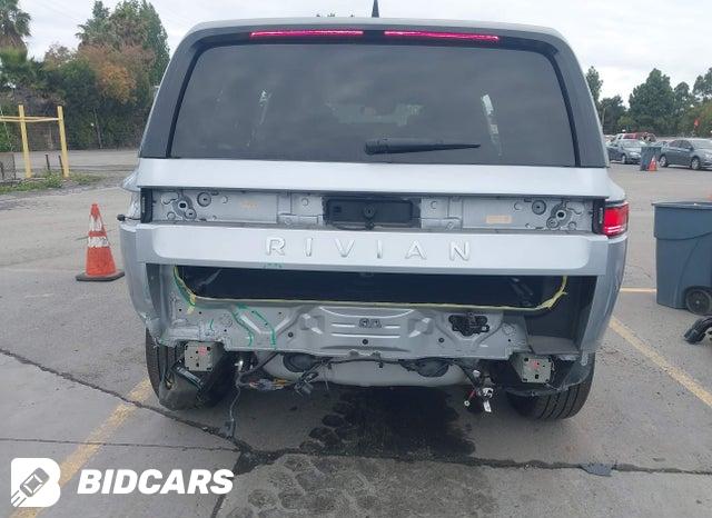 7PDSGBBAXSN052871 2025 Rivian R1S photo no. 6