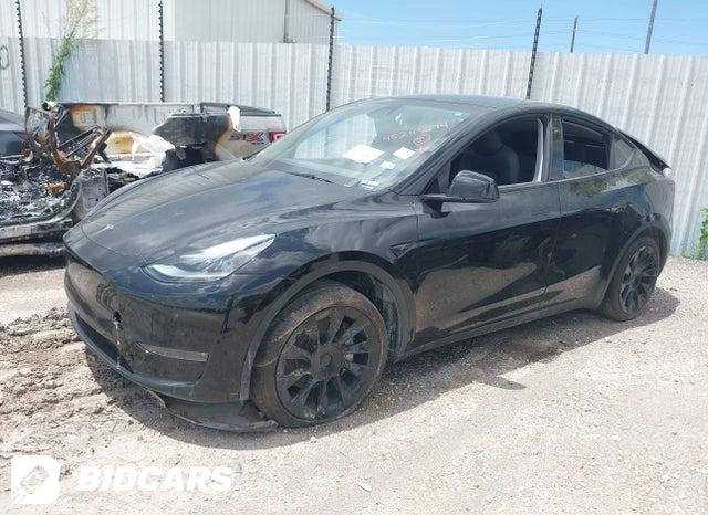 7SAYGDEE2PA186100 2023 Tesla Model Y photo no. 2