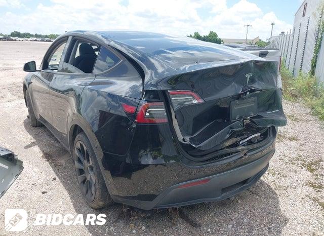 7SAYGDEE2PA186100 2023 Tesla Model Y photo no. 3