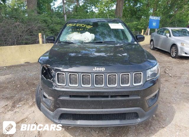 3C4NJDBB3JT201629 2018 Jeep Compass photo no. 12