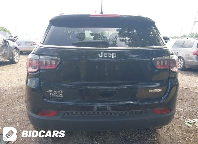 3C4NJDBB3JT201629 2018 Jeep Compass photo no. 16