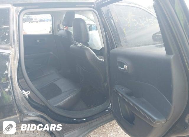 3C4NJDBB3JT201629 2018 Jeep Compass photo no. 8