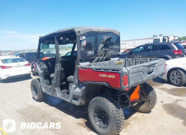 3JBUCAP47HK001810 2017 Can-Am Defender Max photo no. 3