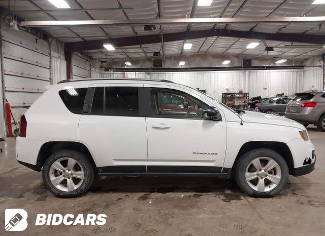 2016 Jeep Compass — VIN 1C4NJDBB5GD549964, şəkil 13