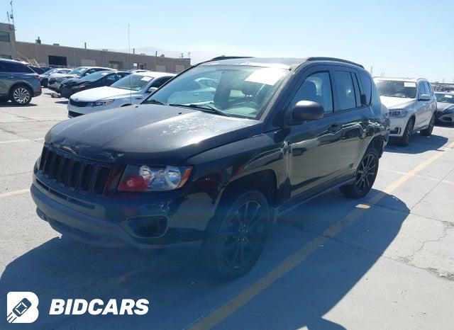 1C4NJCBA3FD397344 2015 Jeep Compass photo no. 2