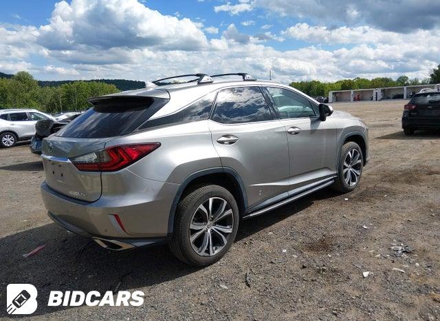 2T2BZMCAXHC060469 2017 Lexus RX photo no. 4