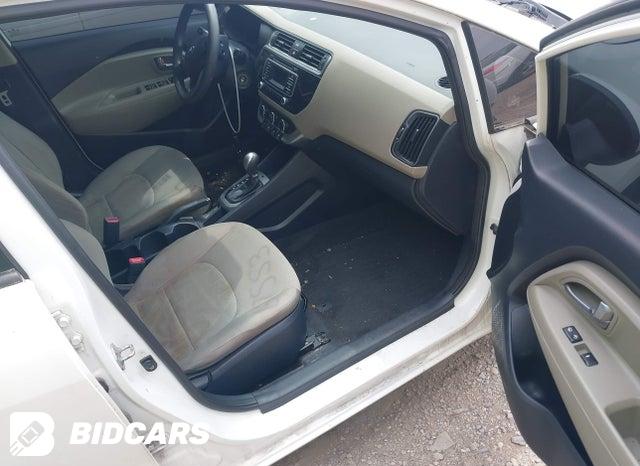 KNADM4A30G6557484 2016 KIA Rio photo no. 5