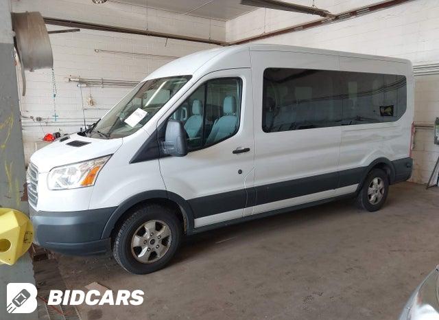 1FBAX2CM1HKA84375 2017 Ford Transit-350 photo no. 2