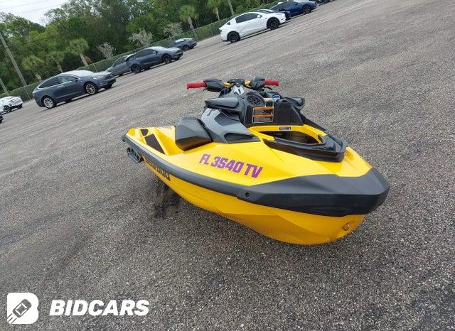 YDVA9822F222 2022 Sea-Doo RXP-300 photo no. 1