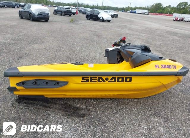 YDVA9822F222 2022 Sea-Doo RXP-300 photo no. 12