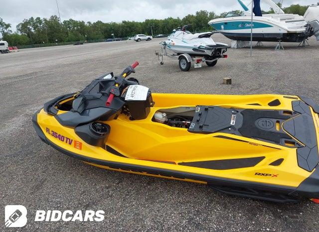 YDVA9822F222 2022 Sea-Doo RXP-300 photo no. 13