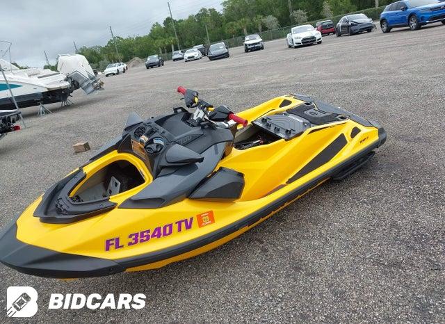 YDVA9822F222 2022 Sea-Doo RXP-300 photo no. 2