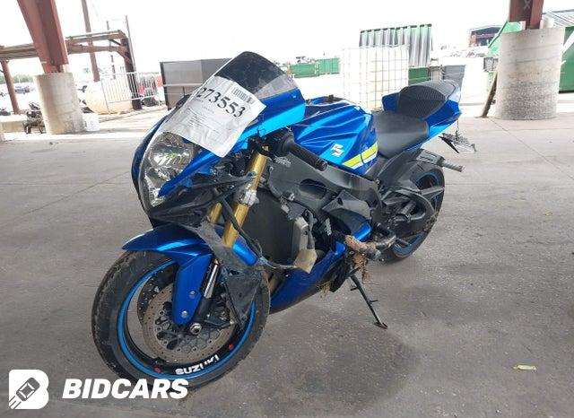 JS1GR7MA6H2100078 2017 Suzuki GSX-R750 photo no. 2