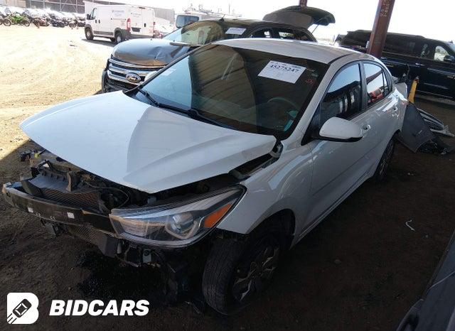 3KPA24AD7LE312965 2020 KIA Rio photo no. 2
