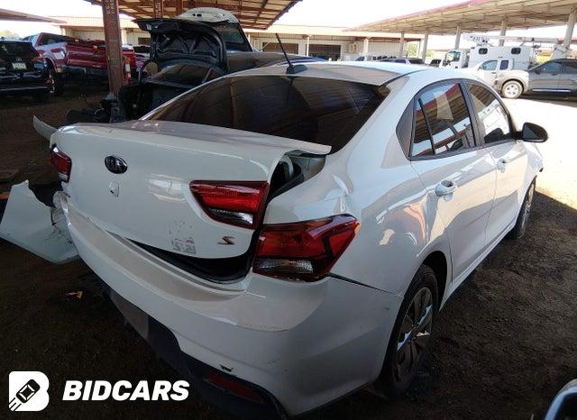 3KPA24AD7LE312965 2020 KIA Rio photo no. 4
