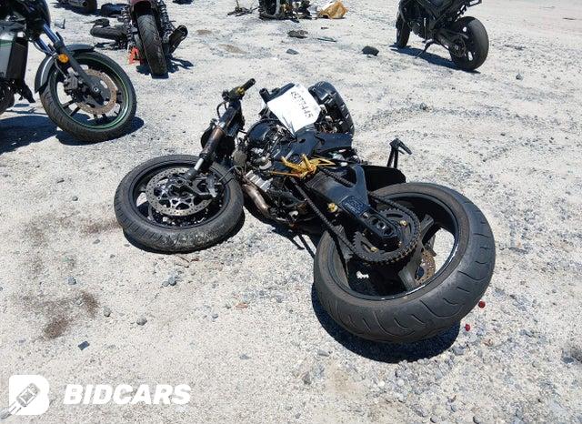 JS1GN7DA962101413 2006 Suzuki GSX-R600 photo no. 3