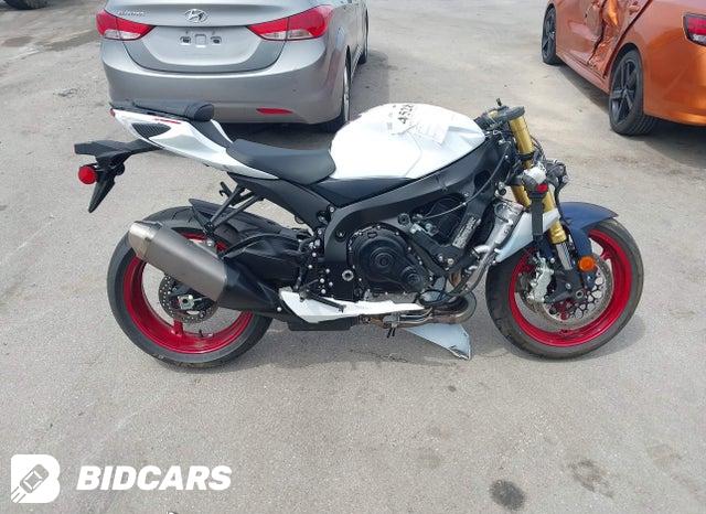 JS1GR7MA5S7100048 2025 Suzuki GSX-R750 photo no. 12