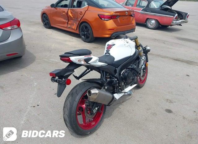 JS1GR7MA5S7100048 2025 Suzuki GSX-R750 photo no. 4