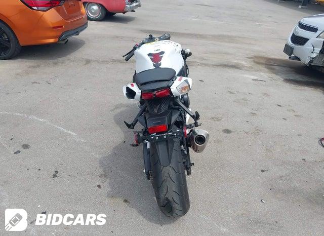 JS1GR7MA5S7100048 2025 Suzuki GSX-R750 photo no. 6