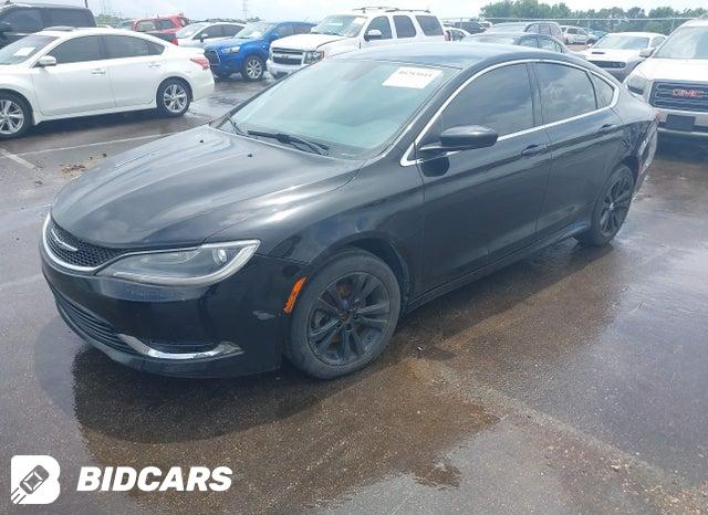 1C3CCCABXFN607738 2015 Chrysler 200 photo no. 2
