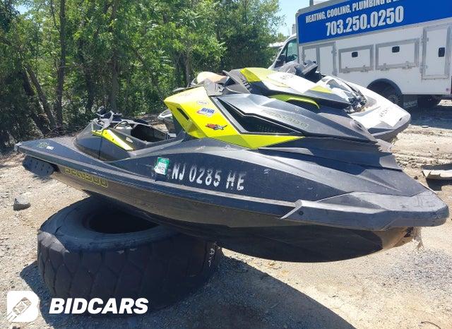 YDV22548B212 2012 Sea-Doo RXP-260 photo no. 1