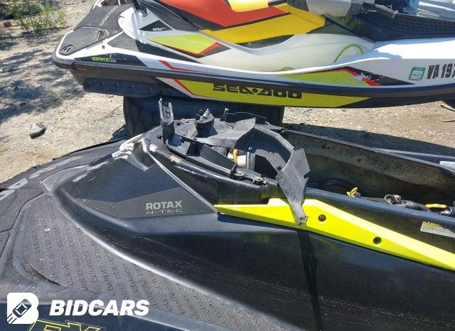 YDV22548B212 2012 Sea-Doo RXP-260 photo no. 8