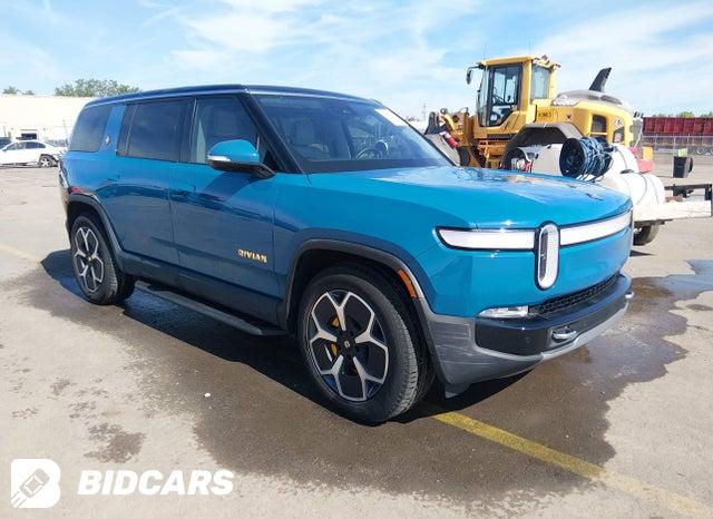 7PDSGABA3PN014299 2023 Rivian R1S photo no. 1