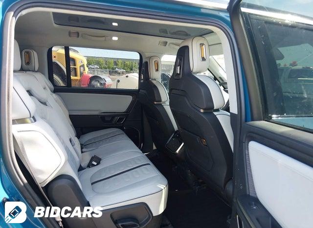 7PDSGABA3PN014299 2023 Rivian R1S photo no. 8