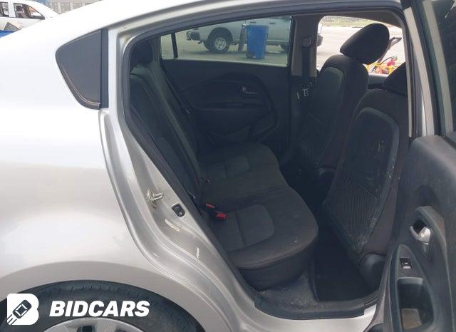 2016 KIA Rio — VIN KNADM4A35G6540213, şəkil 8