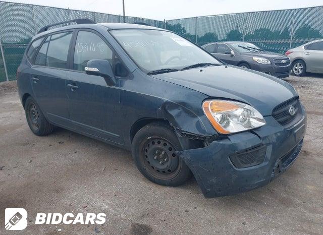 KNAHG8C80A7303770 2010 KIA Rondo photo no. 1