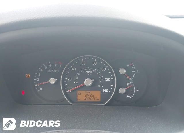 KNAHG8C80A7303770 2010 KIA Rondo photo no. 7