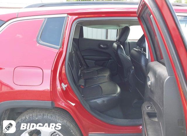 3C4NJDBB9KT592772 2019 Jeep Compass photo no. 8
