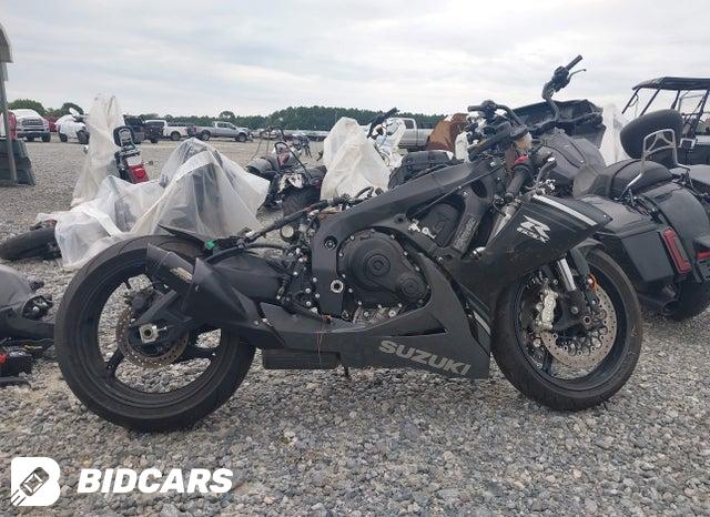 JS1GN7FA0S7100919 2025 Suzuki GSX-R600 photo no. 13
