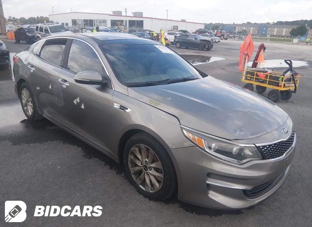 5XXGU4L39GG045317 2016 KIA Optima photo no. 1