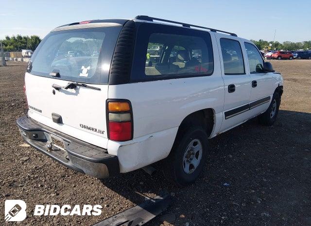 1GNEC16Z95J242559 2005 Chevrolet Suburban 1500 photo no. 4