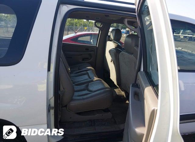 1GNEC16Z95J242559 2005 Chevrolet Suburban 1500 photo no. 8