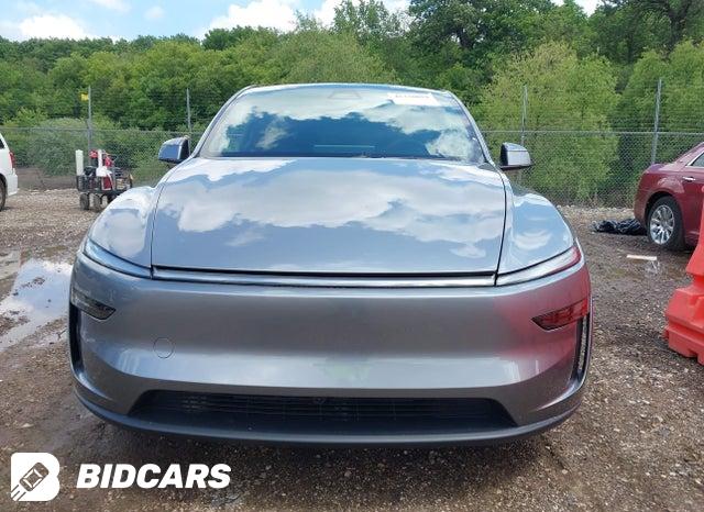 2026 Tesla MODEL Y — VIN 7SAYGDEE4TF637752, şəkil 11