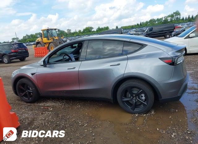 2026 Tesla MODEL Y — VIN 7SAYGDEE4TF637752, şəkil 13