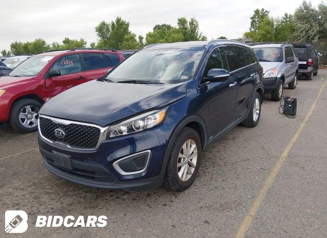 5XYPGDA39GG037580 2016 KIA Sorento photo no. 2