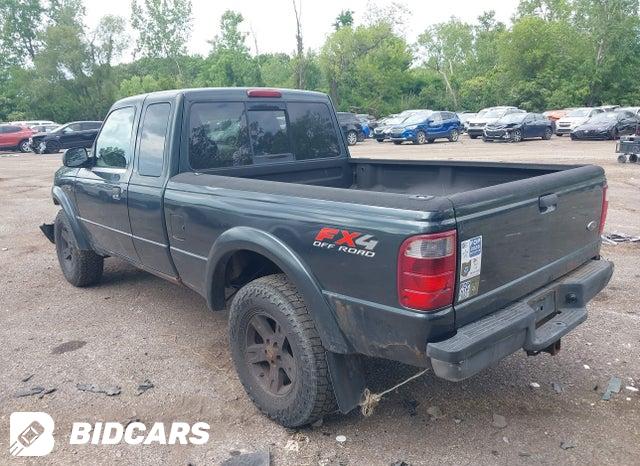 1FTZR45EX4TA00472 2004 Ford Ranger photo no. 3