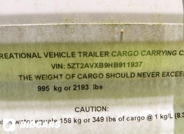 5ZT2AVXB9HB911937 2017 Forester Riverside photo no. 9