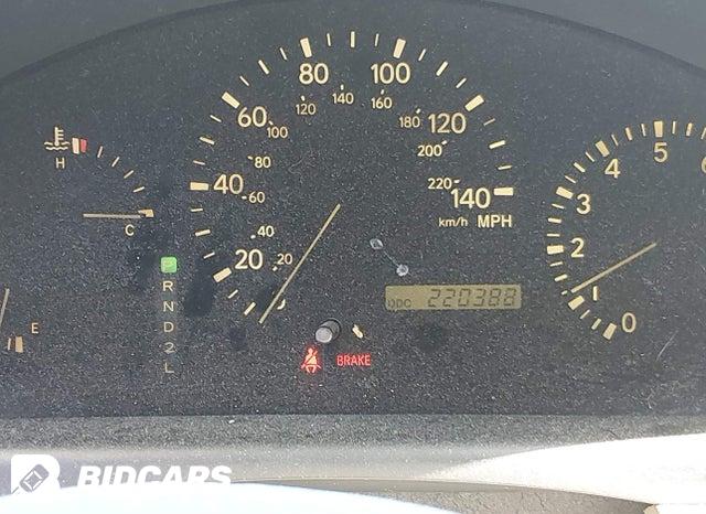 JTJHF10U110183983 2001 Lexus RX photo no. 7