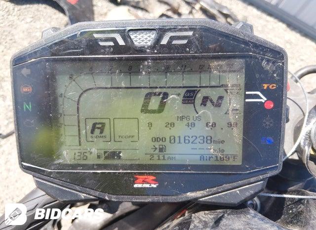 JS1DM11F3K7100015 2019 Suzuki GSX-R1000 photo no. 7