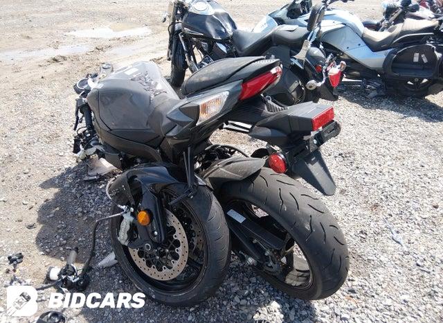 JS1GN7FA3S7100669 2025 Suzuki GSX-R600 photo no. 3