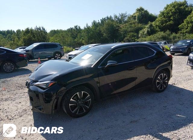 JTHP3JBH3M2033338 2021 Lexus UX 200 photo no. 2